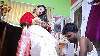Desi Mallu bhabi gets hardcore double penetration with two debar, oh my gosh!