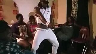 Cougars gather for wild group fucking at the party