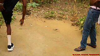 i enjoy bbw cloe banging step mother in bathroom with splashing water and big black cock