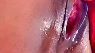 universitaria safada masturbating and licking her pussy until orgasm 😍