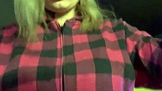 OMG, almost kicked out for my bouncing tits! 😍