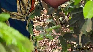 Latina with huge ass and big tits gets blowjob in holiday bush