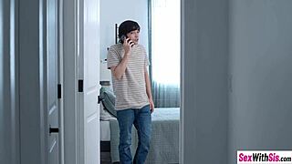 Hot Stepsister Teen Comes Pretty Horny And Wet And Wanted Hardcore Fucking