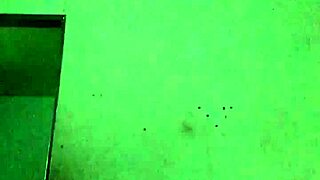 Can your ass ever clap like that?