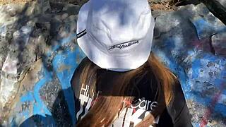 Outdoor creampie fuck