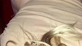 que delicia, they surround me and make me cum while sucking it all