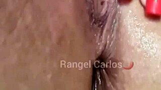 Horny brunette fingers her juicy pussy 😏