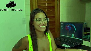 invited for lunch turns into intimate encounter