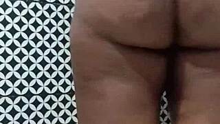 tesao de buceta with big tits and ass