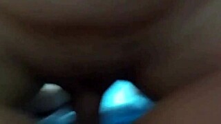 Cuckold Takes Cum From Friend Who Came In Wife's Pussy