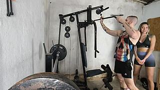 My personal trainor fuked me so gud in the gym