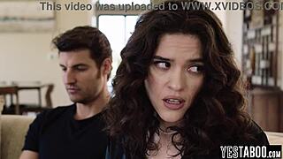 hung it called by big ass latina milf to get her laptop fixed