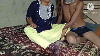 step sister sex video with indian desi girl chudai on bus