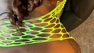 Stripper Gets Called Over to Fuck