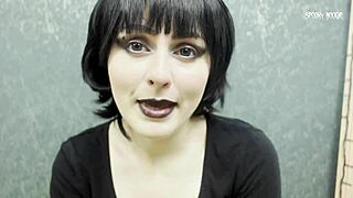 Horny Goth Mavis Dracula Seduces You to Fuck Her Pink Pussy and Cum on Feet