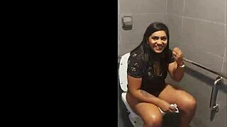 We Hit Fast Food for Some McPussy