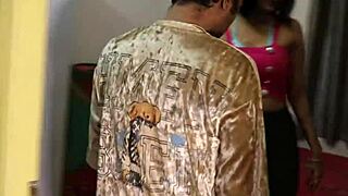 18 year old indian girlfriend xxx seducing her boyfriend 😍