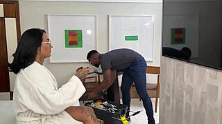 hotel technician fucks my ass with 23cm cock