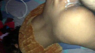 Pendeja Arrecha Con Vibrador Quiere Pija Por La Vagina