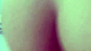 minha melhor amiga subiu na minha verga sem condon desesperada 🔥