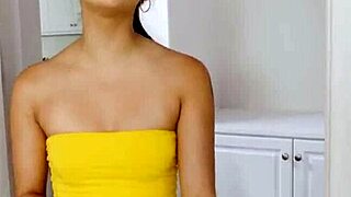 gina convinces her friend that he should really fuck her hard