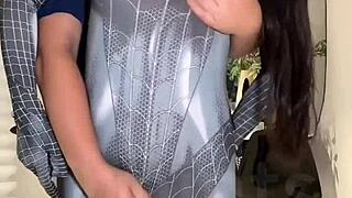 The ladyboy secretary sucked her boss's cock instead of eating lunch