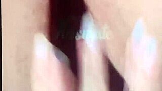 Leslie Sepulveda Masturbates As A Hot Prostitute In Close Up Detail