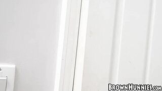 Brown Teen 18+ Amateur Maya Bijou Penetrated Beside S Bff