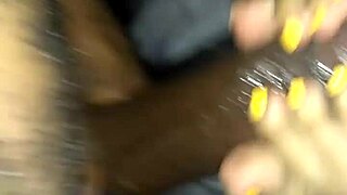 Ebony BBW Gives Reverse Footjob Cumshot