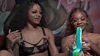 smoking that dick while playing with pussy in a bisexual amateur session