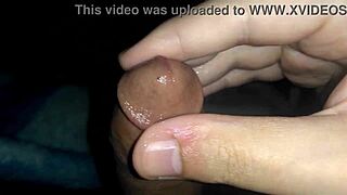 Amateur Latino Delivers Hot Cumload Via Massage Technique