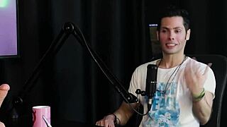 Jow Jow seeks porn job after pandemic, gains family acceptance.