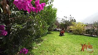 Latina girl gets FUCKED quickie while lost.