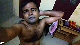 Mayanmandev shows shaved nude look