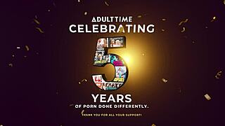 i lick pussy and finger clit for lesbian orgasm squirting