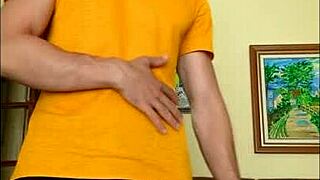 hey, i'm jerking off with my big toy, it's so huge and fun!