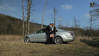 Piya Bhabhi's Secret Car Fuck Caught on MMS by Boyfriend