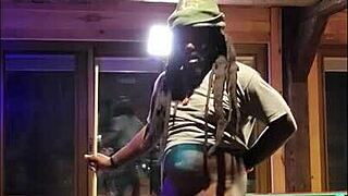 white slut wife sucks big black cock 😘