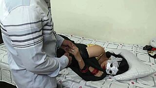 Hot Indian Bhabhi Gets Fucked in Saree During Devar Roleplay