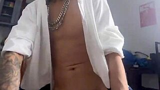 Young Guy Wants To Fuck Xvideos Girl!