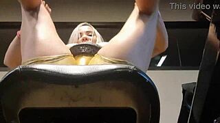 conheci a loira da buceta inchada na academia