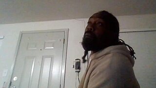 Hubby writes letter to my sperm in naked solo