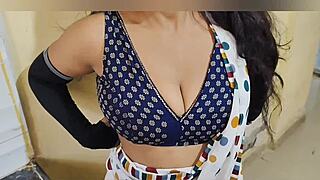 Hot desi sali and jija fuck in kitchen with anal 😏