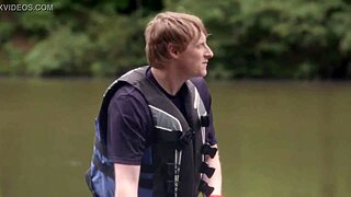 Wow, Donnabella Mortel in Sexy Bikini Babe!