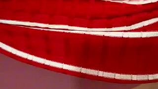 Mi Madrastra Está en la Cocina Me Excita para Cogerme