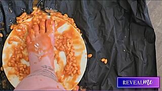 Sexy Soles & Toe-Sucking Fantasy