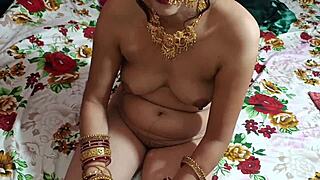 clear hindi audio of beautiful married bhabhi with step brother