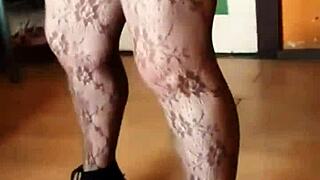 Klaudiaambergirl masturbates in stockings while dancing solo