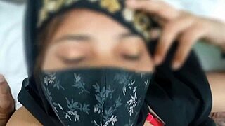 muslim girl gets doggy ass fuck with hindu boyfriend 😍