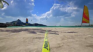 Xiaoyu v zlatom bikiny dostane domináciu v Tekken 8